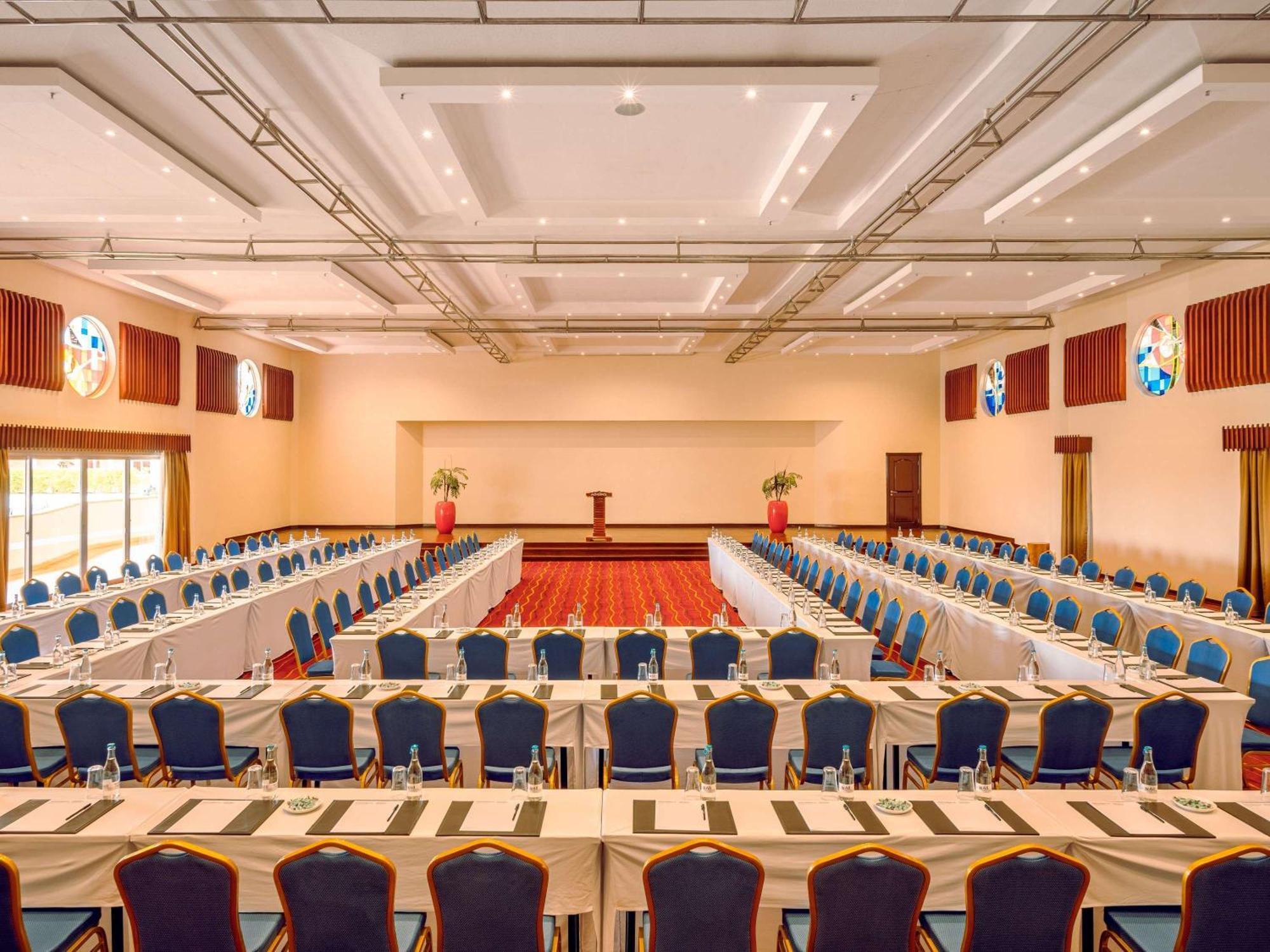 Moevenpick Hotel & Residences ניירובי מראה חיצוני תמונה