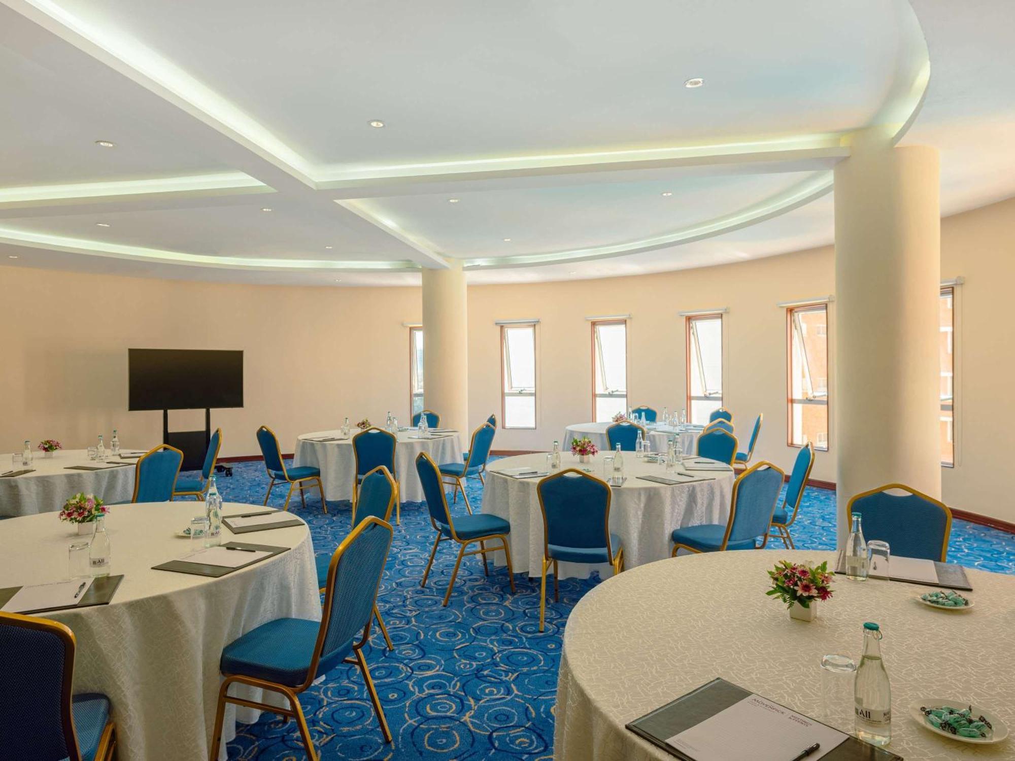 Moevenpick Hotel & Residences ניירובי מראה חיצוני תמונה