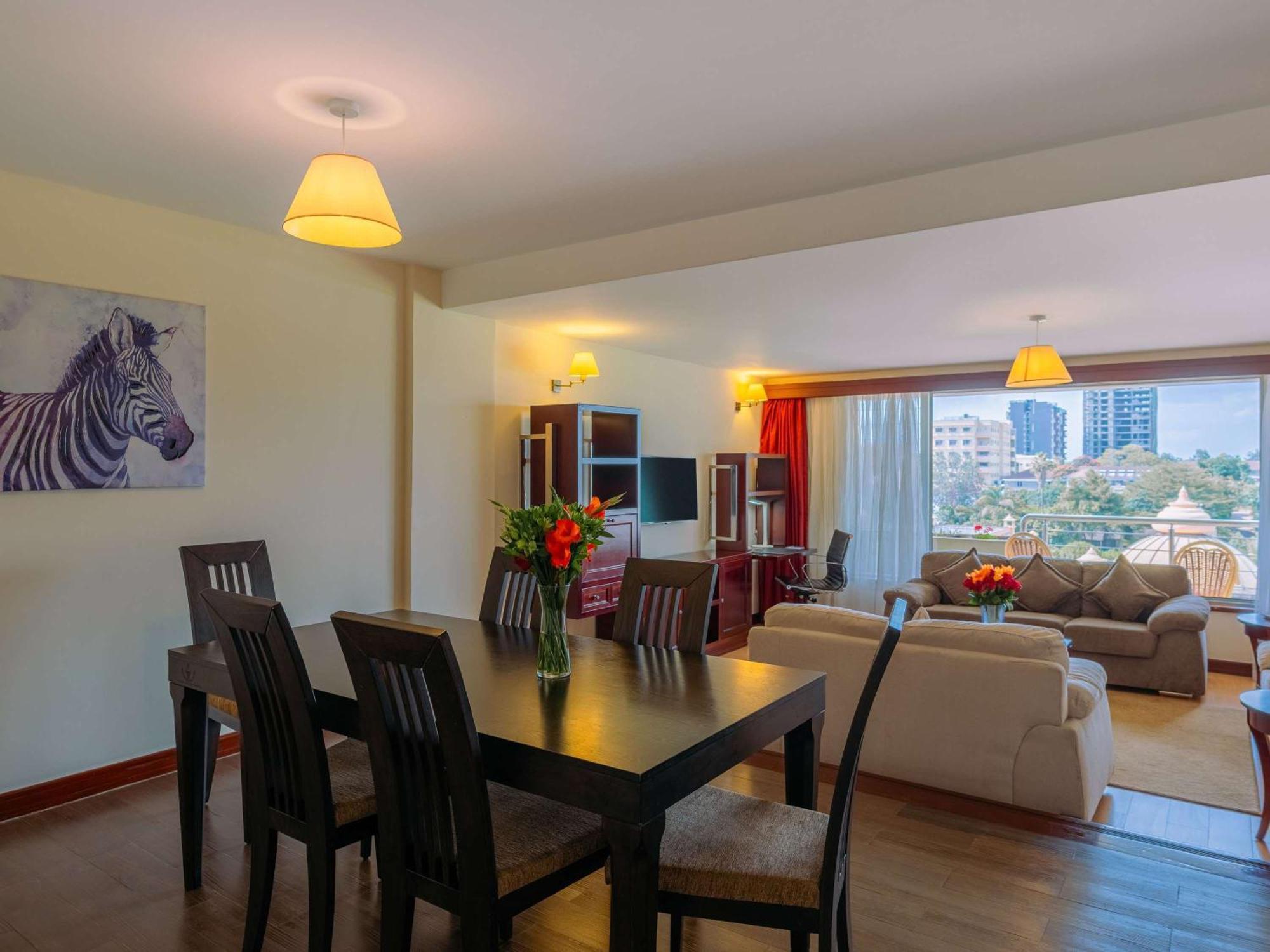 Moevenpick Hotel & Residences ניירובי מראה חיצוני תמונה