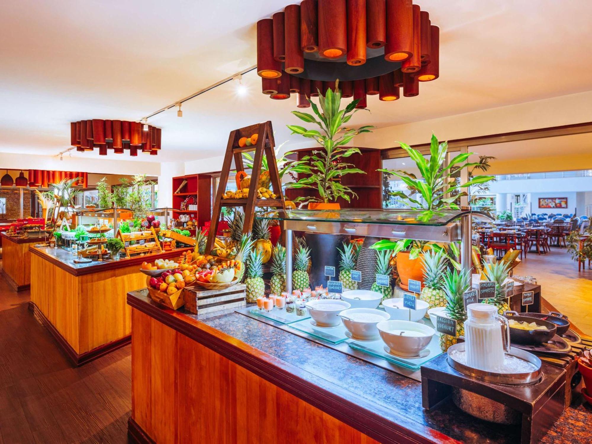 Moevenpick Hotel & Residences ניירובי מראה חיצוני תמונה