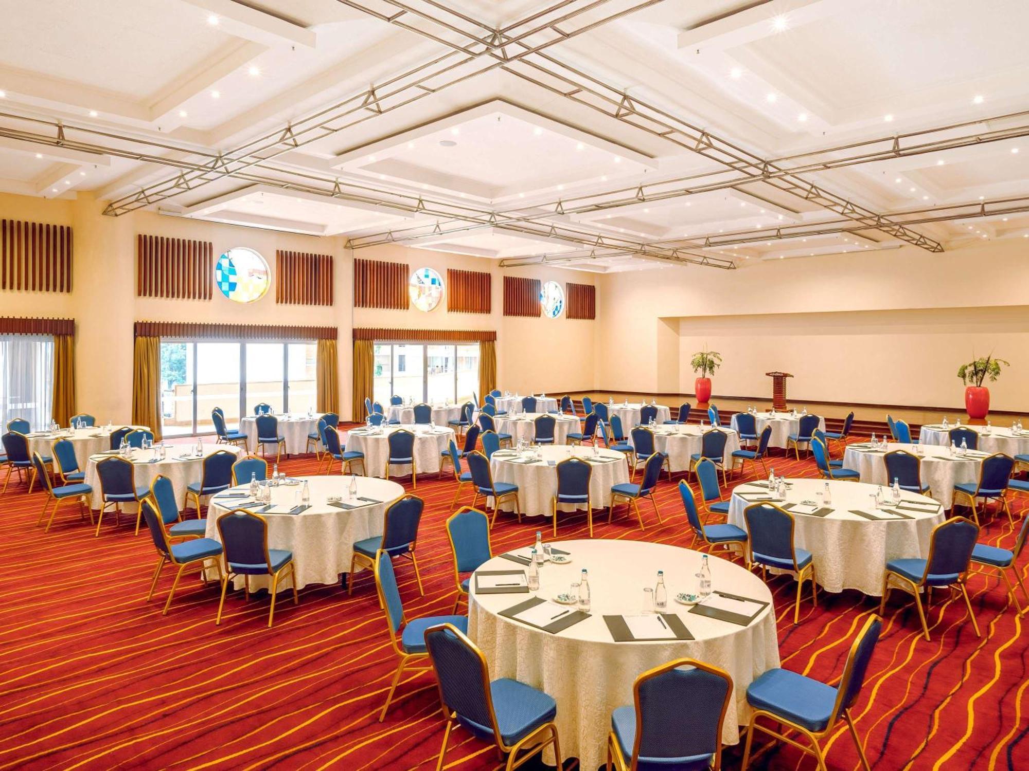 Moevenpick Hotel & Residences ניירובי מראה חיצוני תמונה